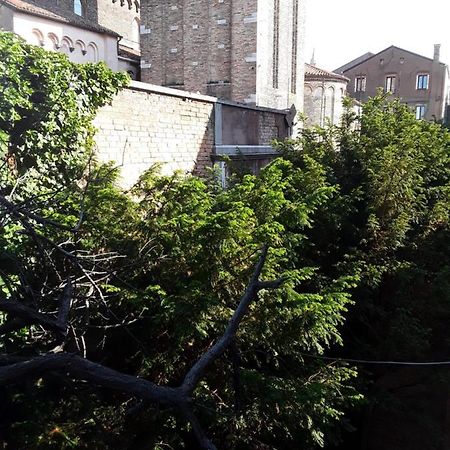Venice Love Hostel Венеція Екстер'єр фото